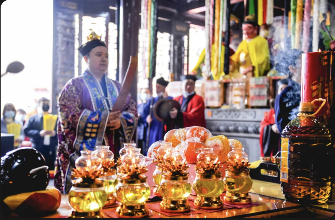 Ceremonia de agradecimiento a 太嵗 tài suì: gran regente del año 乙巳 yǐ sì: madera yáng serpiente (2025)